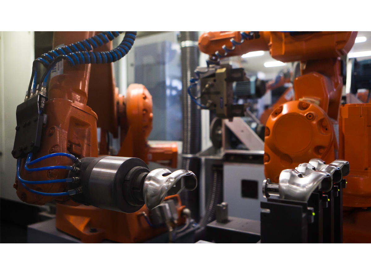 意大利INTEC人工膝关节打磨抛光机器人工作站 - 2